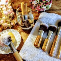 メイクブラシのお手入れしましょう