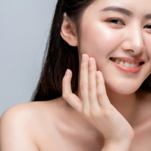 ミネラルメイクのために肌を整える方法は？