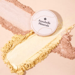 ミネラルコスメの成分［マイカ」とは