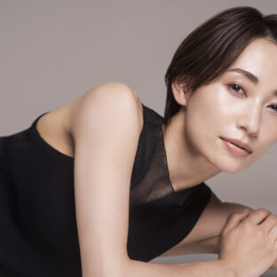 【ツヤ肌を作る！】ハイライターの失敗しない塗り方